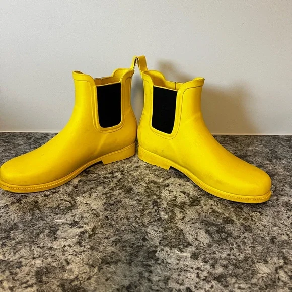 J Crew yellow Ankle Rain Boots, women’s size 9 - Picture 2 of 7